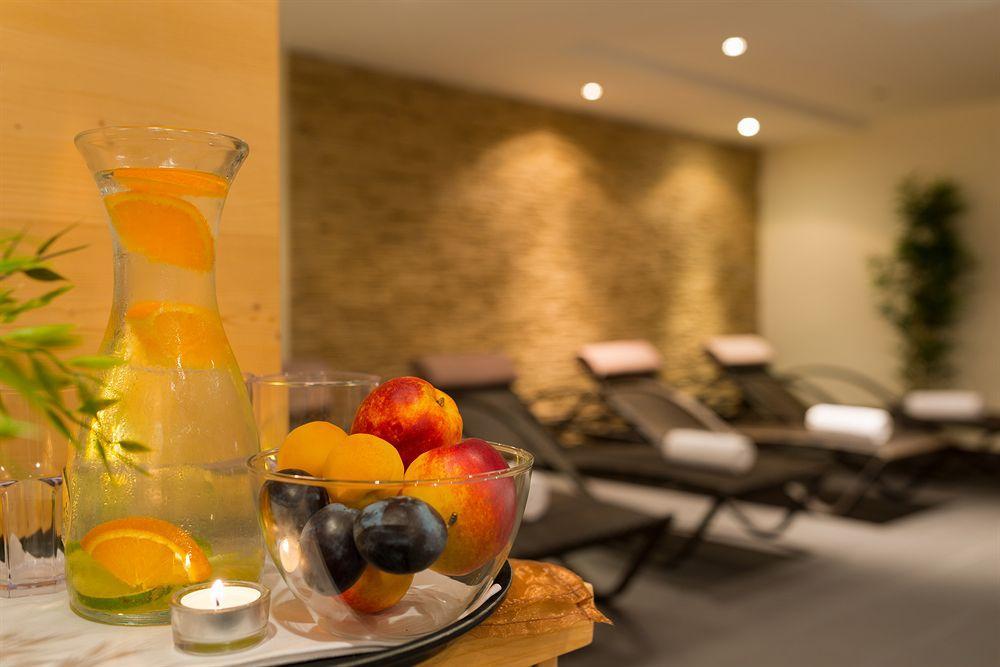 Hotel Cristall 4*