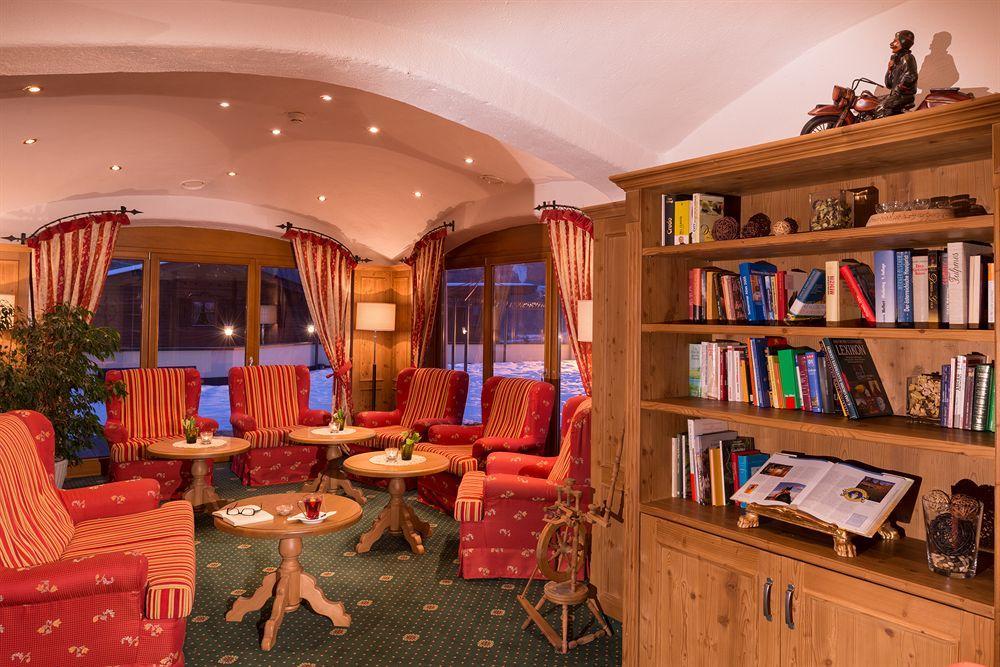 Hotel Cristall 4*
